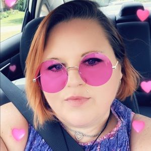 Meet your Posher, Kimberly